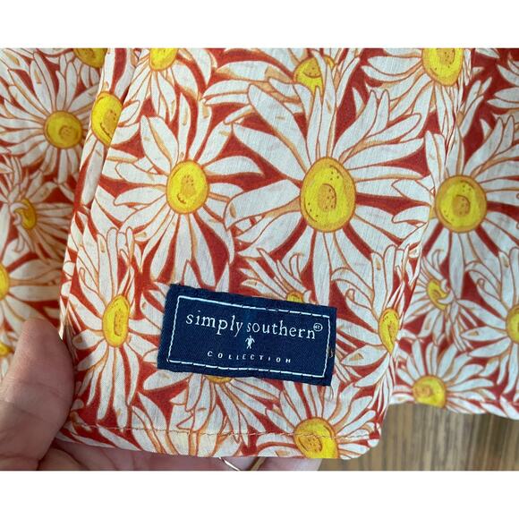 Simply Southern Floral Hobo Long Sleeve Size Medium With Ruffles PTP 18.5” - Picture 6 of 7